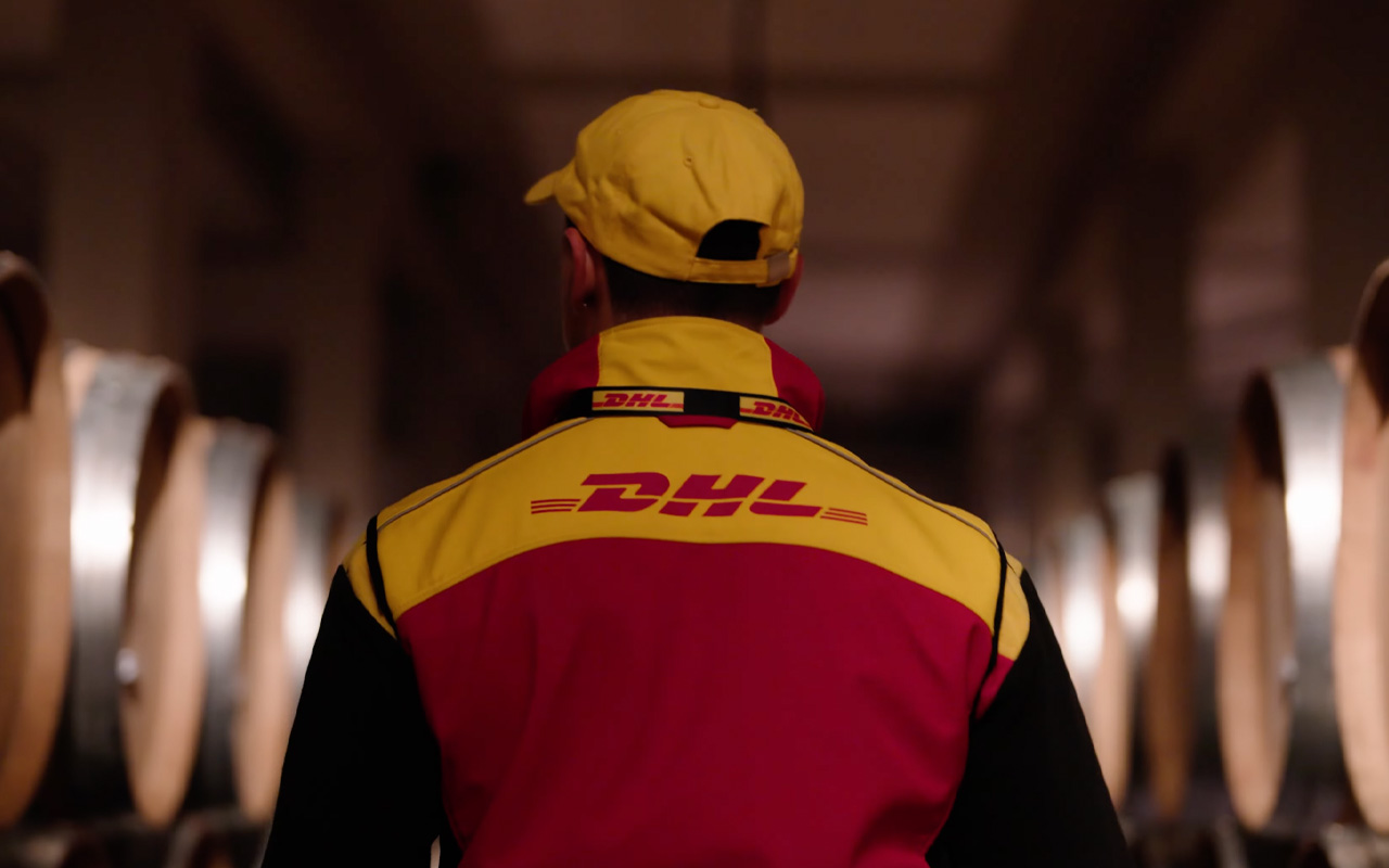 Vídeo Rioja x DHL sobre el transporte de vino por Yunyas Media